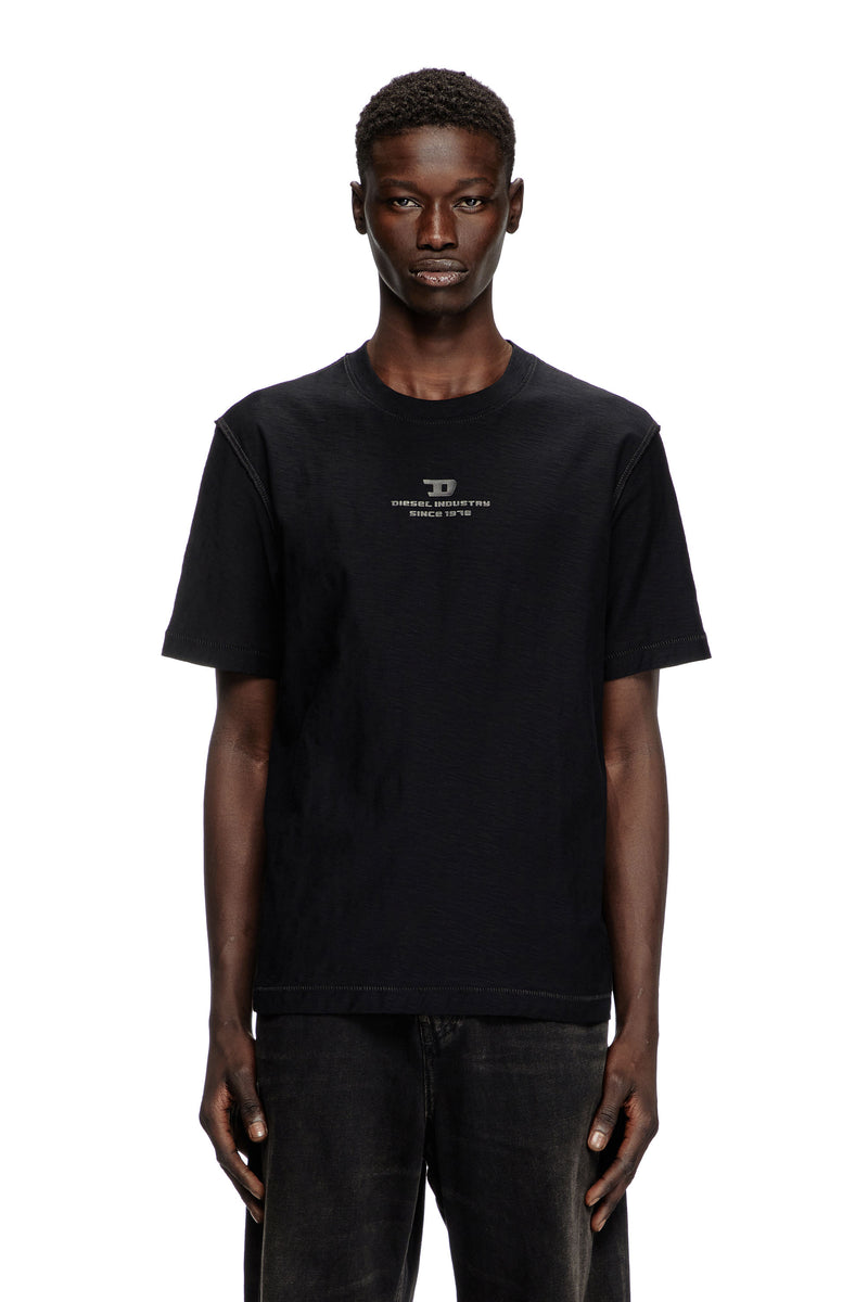 Black T-Adjust-R10 T-Shirt