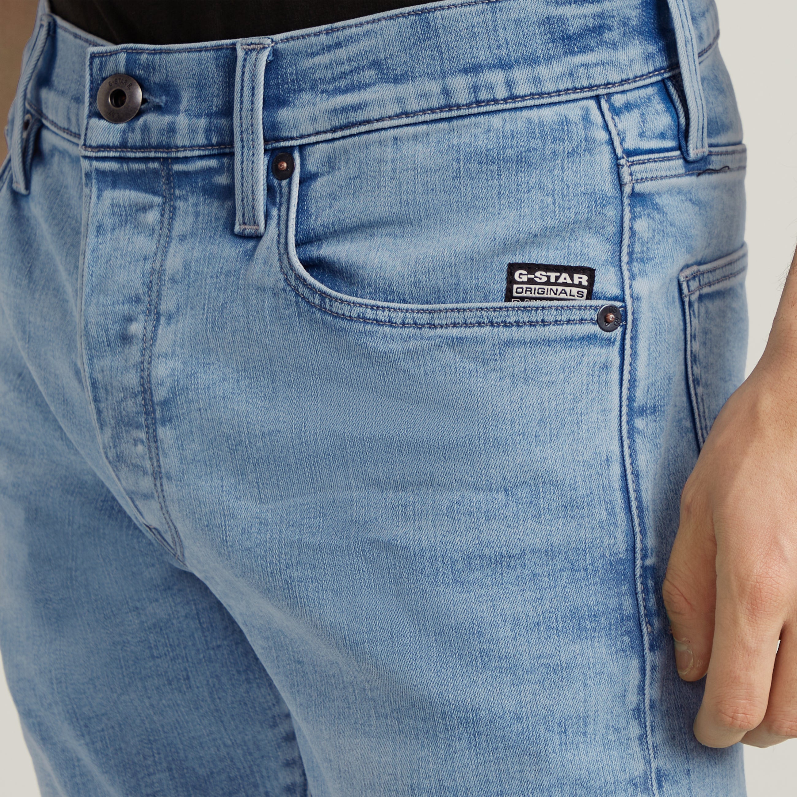 Light Aged 3301 Slim Jeans