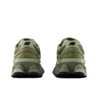 9060 - Dark Olivine And Black